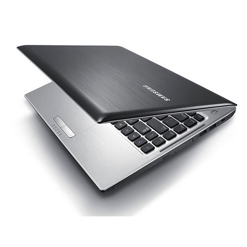 NOTEBOOK SAMSUNG NP-Q428-DU03VN